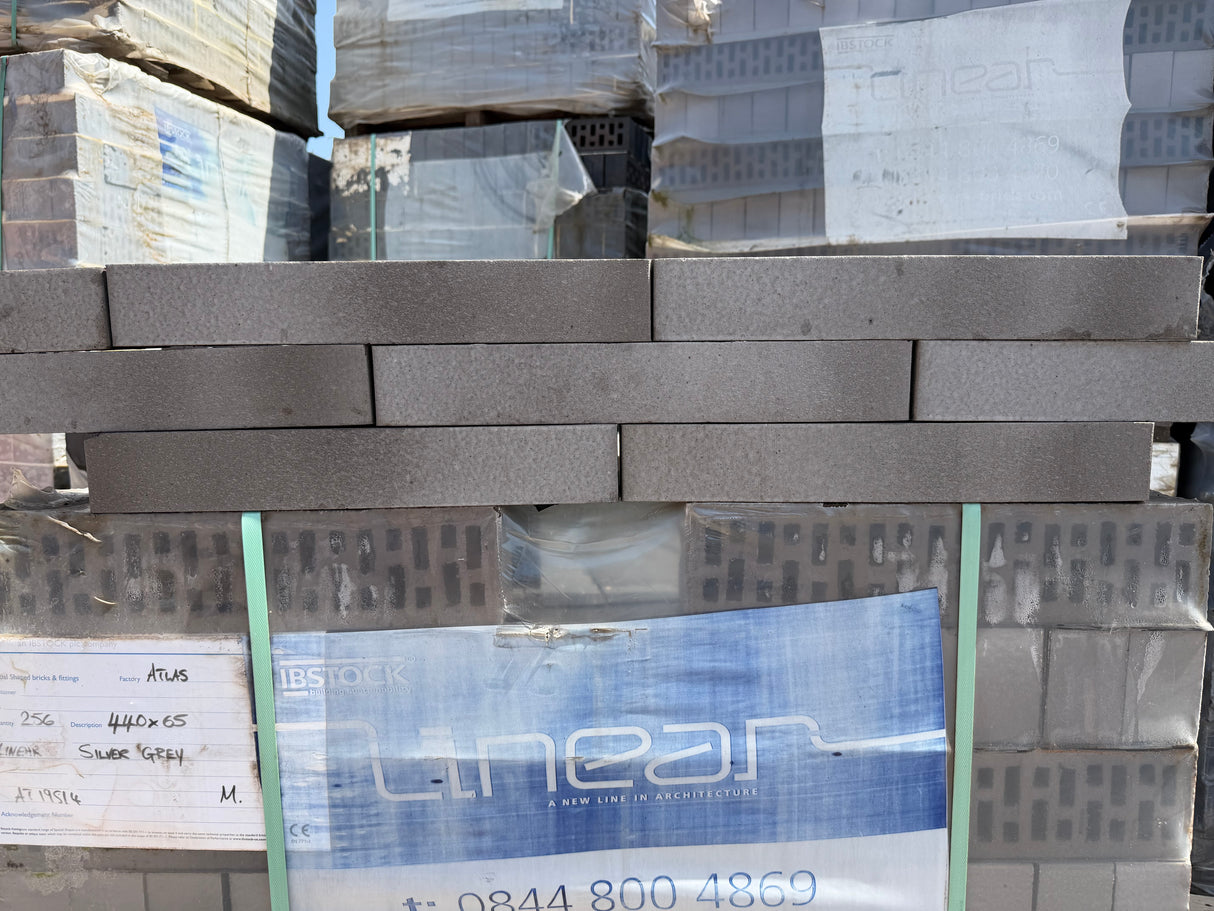Linear Silver Grey 440x65mm pack of 256