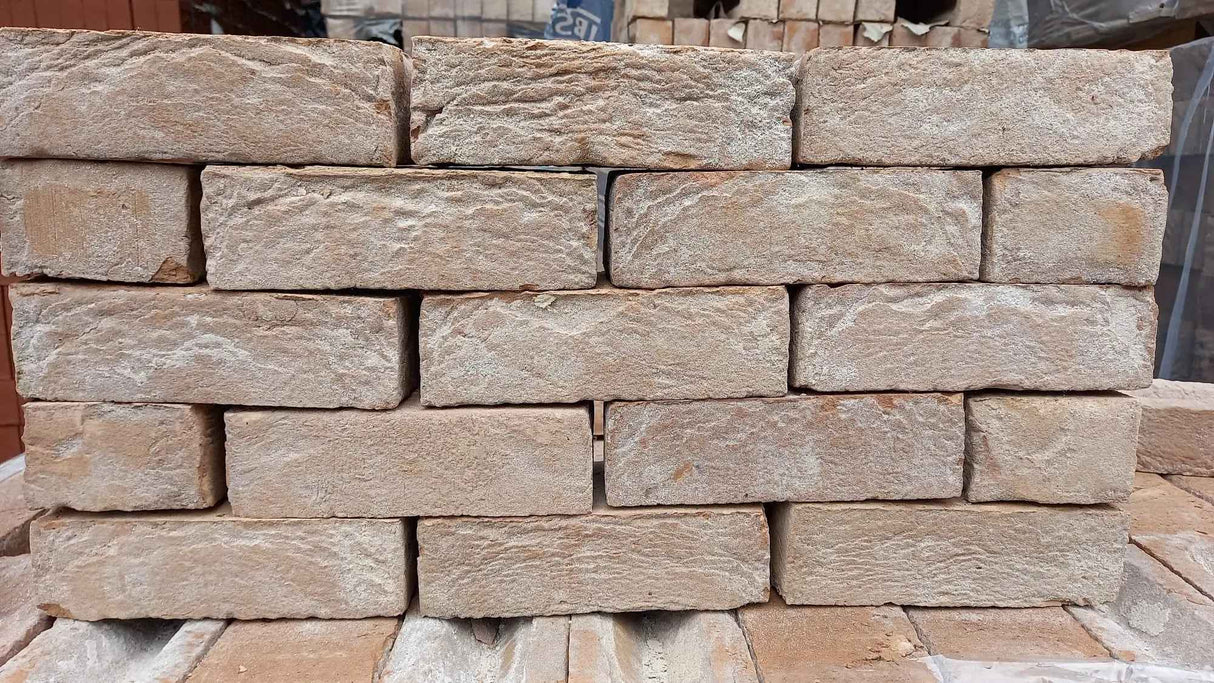 Bradgate Multi Cream N/S Facing Brick Pack of 430