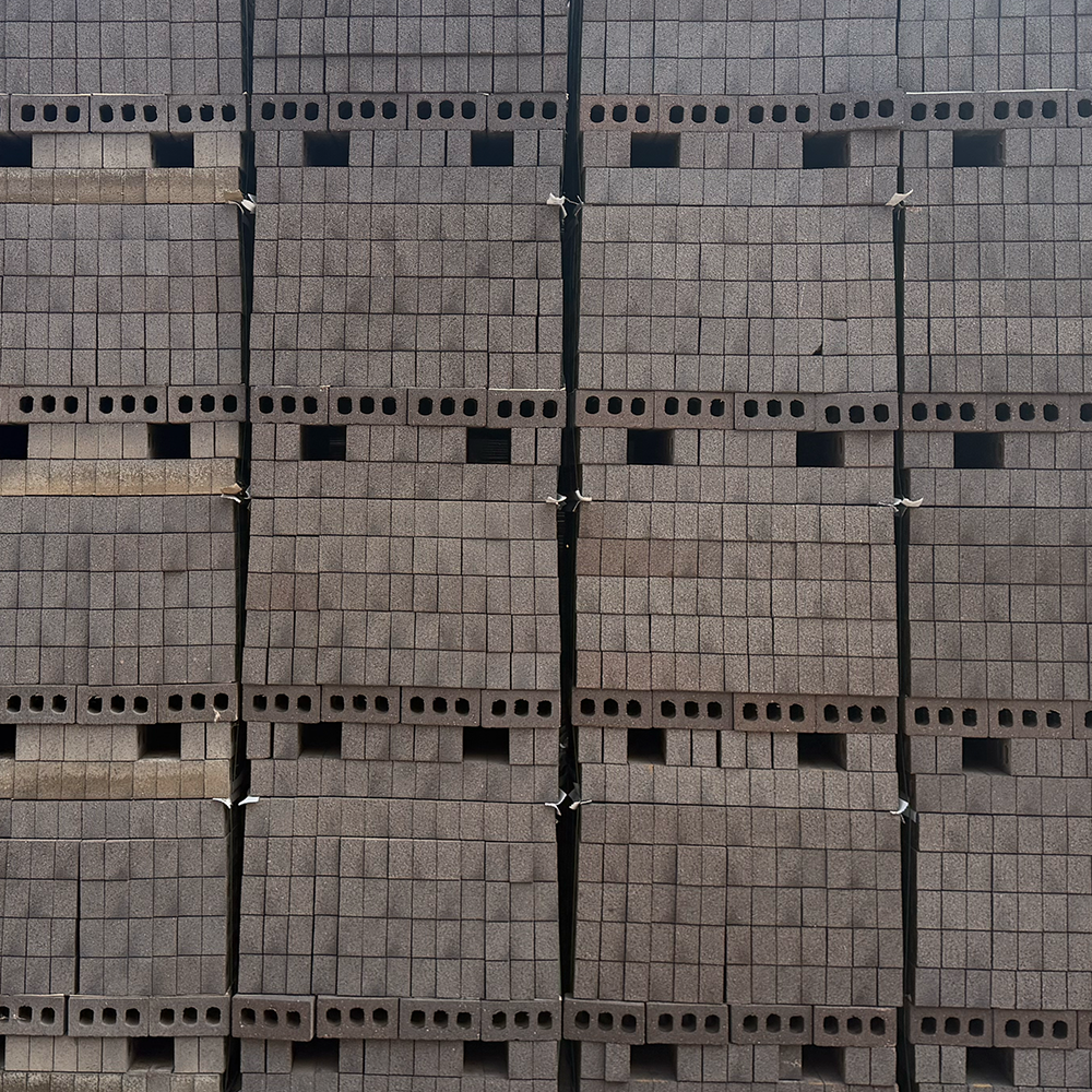 MBH PLC Blockleys Black Wirecut Facing Brick Pack of 400